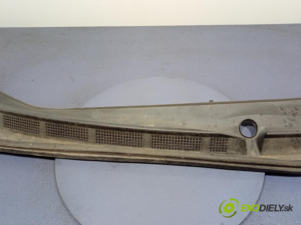 Toyota Sienna 2004 torpédo 55708-08020