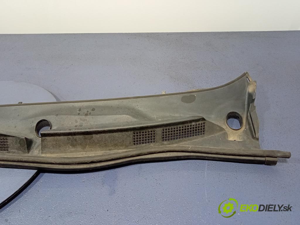 Toyota Sienna 2004 torpédo 55708-08020