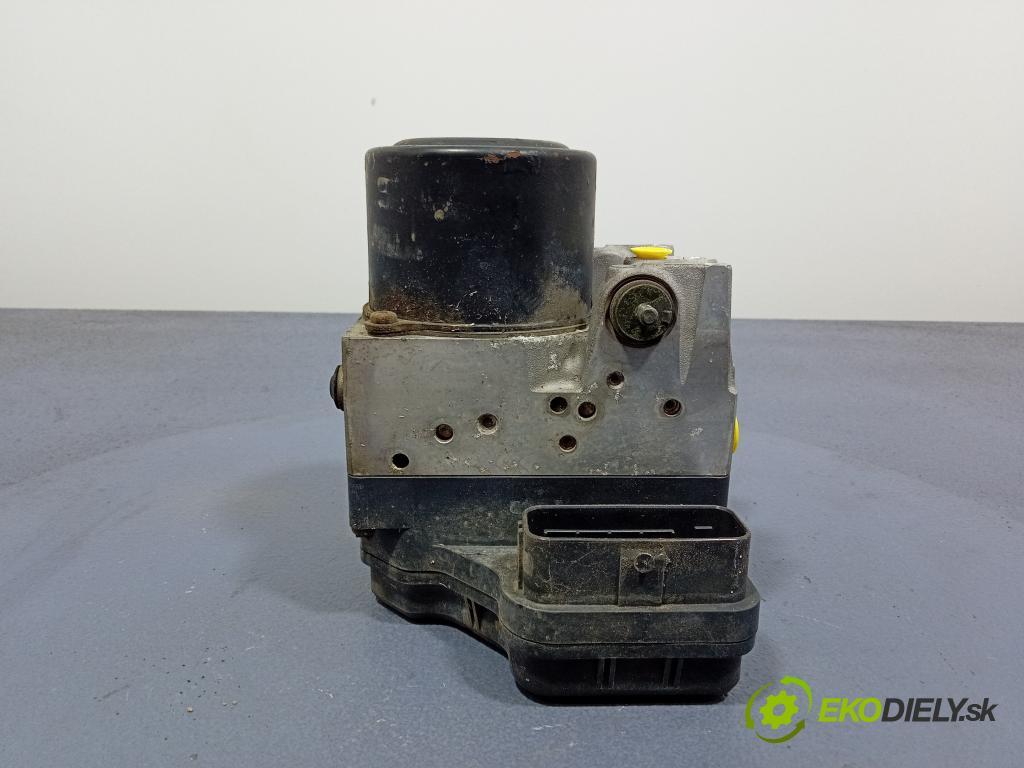 Toyota Sienna 2004 čerpadlo ABS x 44540-08020