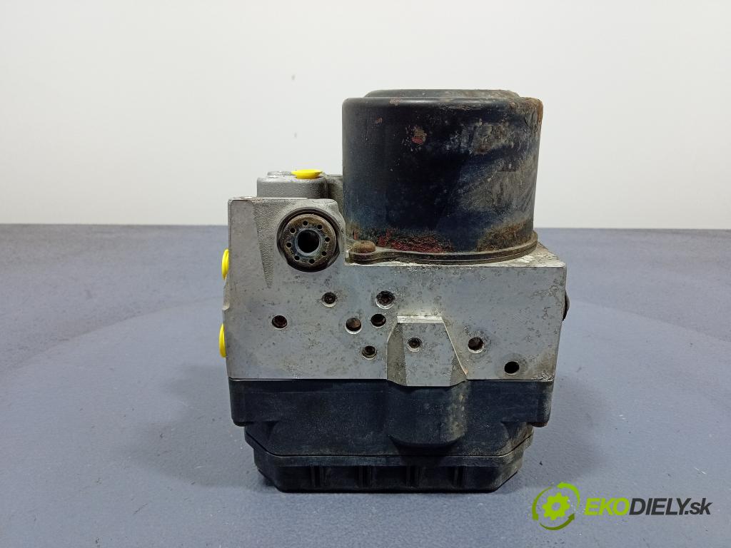 Toyota Sienna 2004 čerpadlo ABS x 44540-08020