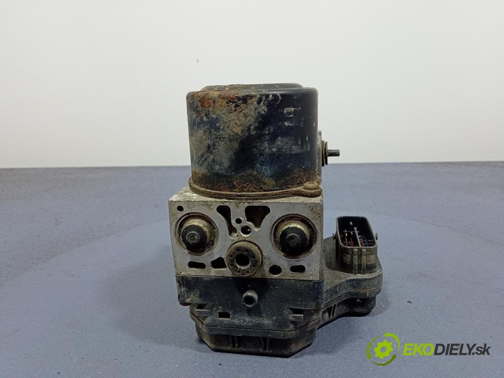 Toyota Sienna 2004 čerpadlo ABS x 44540-08020