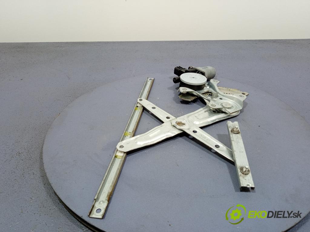 Mitsubishi Asx 2014 mechanismus stahování Sklenka: Zad: Levý: 5713A258