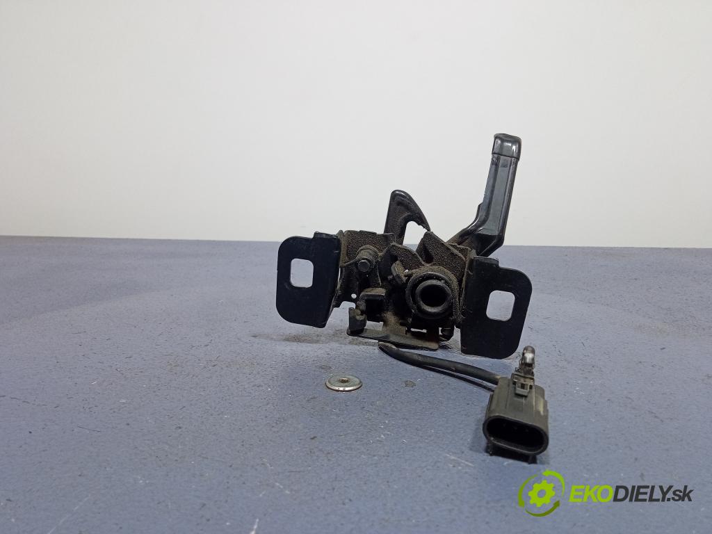 Opel Insignia 2015 zámek masky: 22788573