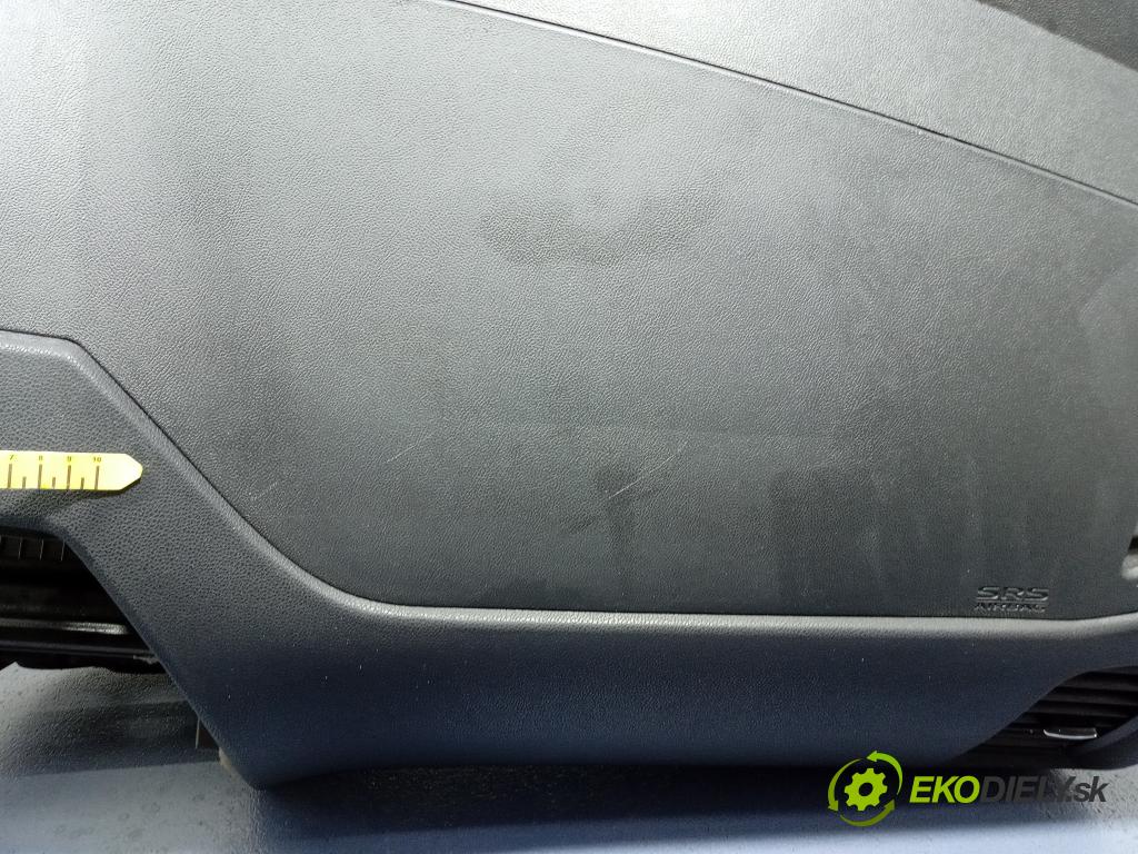 Mitsubishi Asx 2014 kokpit,pristrojová doska 6066746