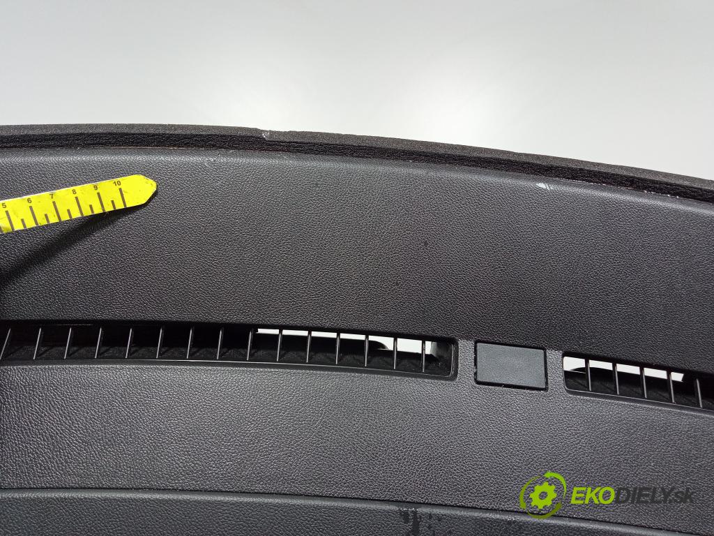 Mitsubishi Asx 2014 kokpit,pristrojová doska 6066746