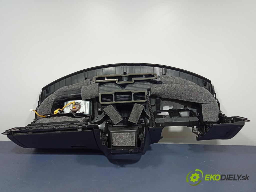Mitsubishi Asx 2014 kokpit,pristrojová doska 6066746