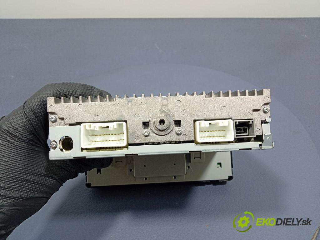 Mitsubishi Asx 2014 Radio I Navigácia: 8701A562