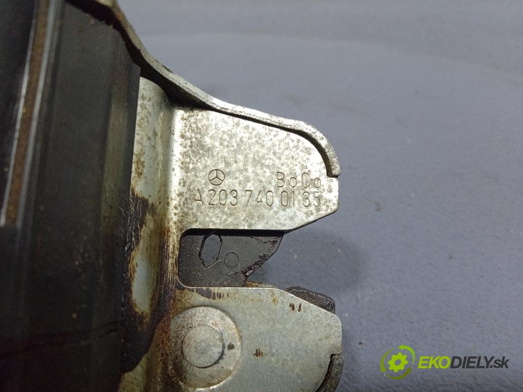 Mercedes-benz C 180 2001 zámek Klapky: kufr A2037400135