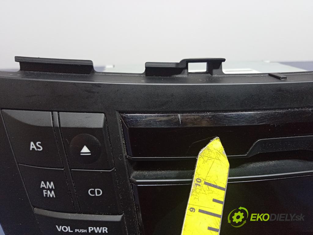 Suzuki Swift 2012 Radio I Navigácia: 39101-68L11