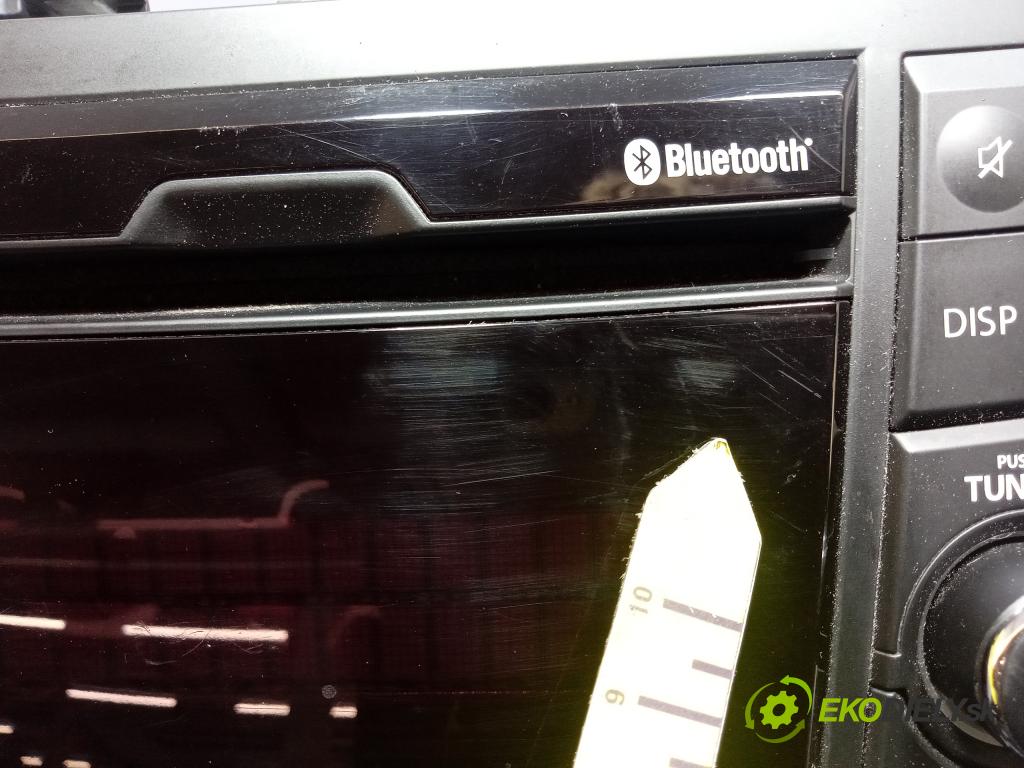 Suzuki Swift 2012 Radio I Navigácia: 39101-68L11