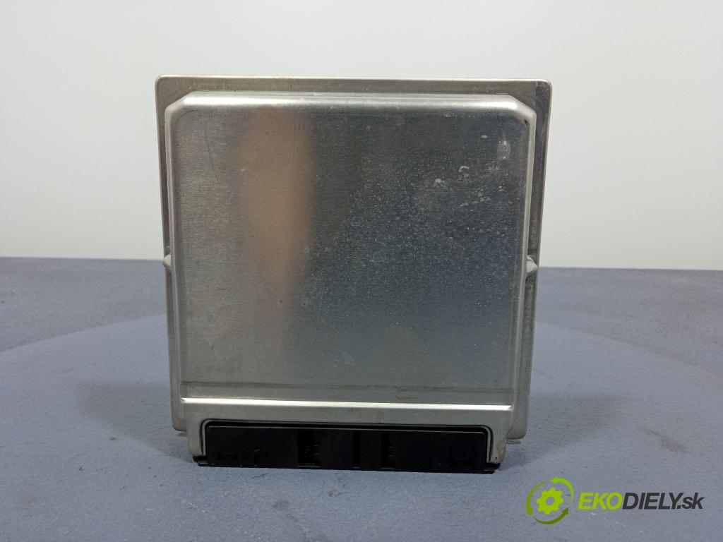 Mercedes-benz C 180 2001 riadiaca jednotka Motor: A1111532579