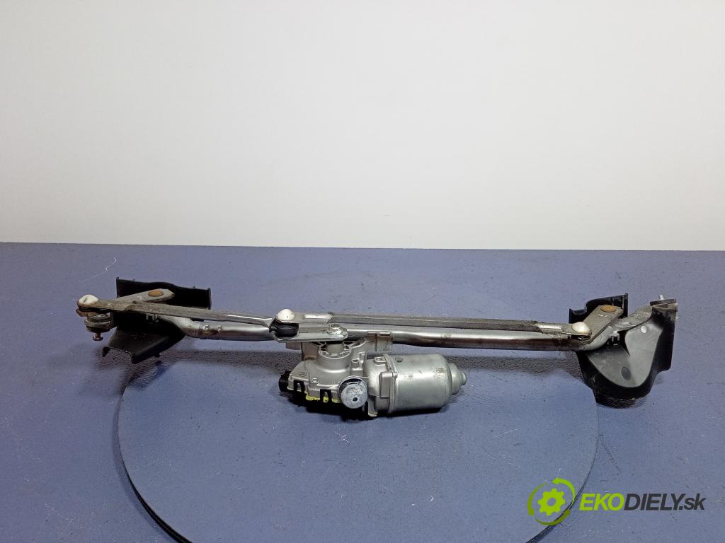 Suzuki Swift 2012 mechanizmus motor: Stierače: Predné 38110-68L00