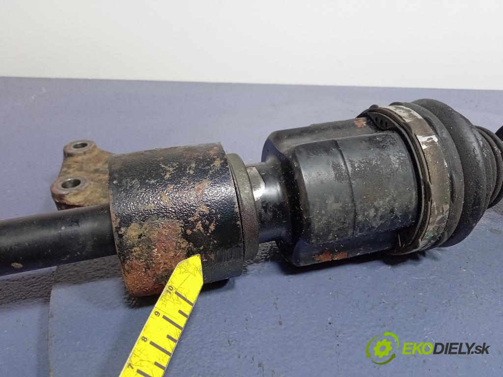 Suzuki Swift 2012 poloos Práva: před 44101-70L00