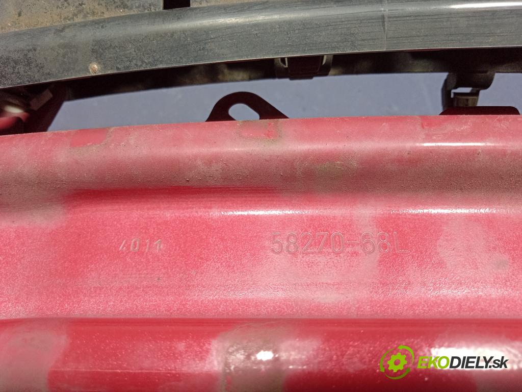 Suzuki Swift 2012 výztuha narazník před 58270-68L