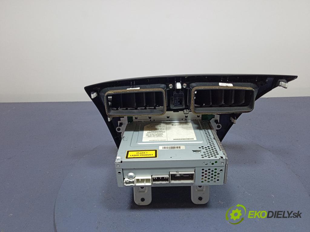 Honda Civic 2013 Radio I Navigácia: 39100-TV0-G610-M