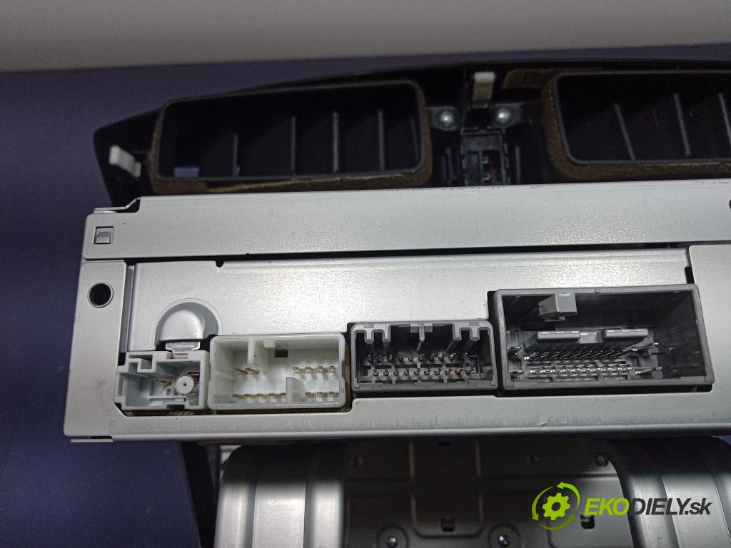 Honda Civic 2013 Radio I Navigácia: 39100-TV0-G610-M