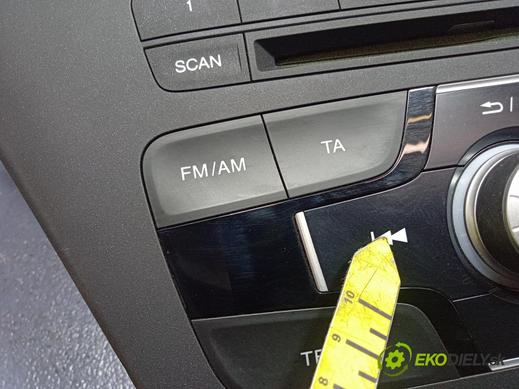 Honda Civic 2013 Radio I Navigácia: 39100-TV0-G610-M