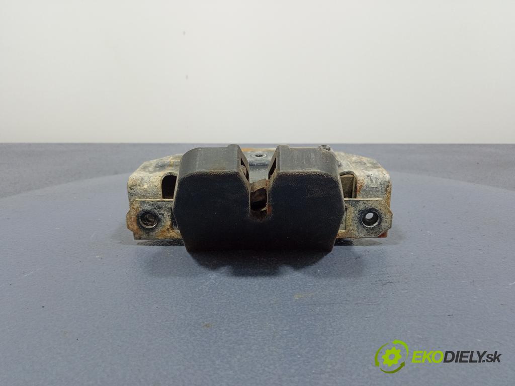 Opel Vectra 2004 zámek Klapky: kufr 495072894