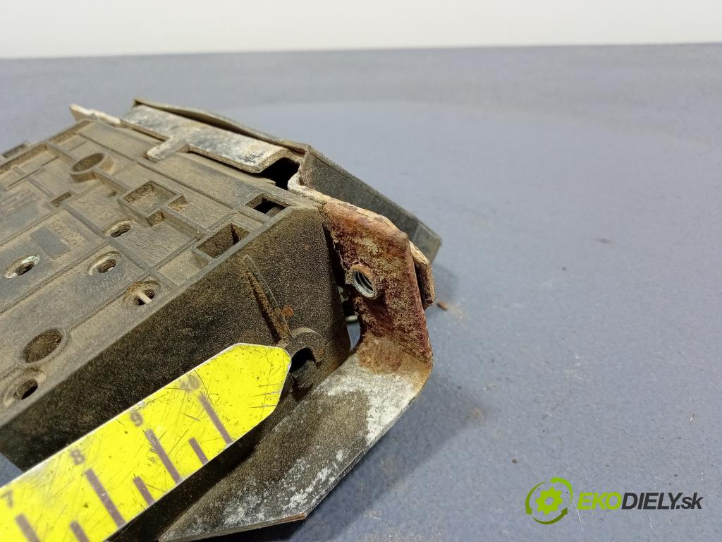 Opel Vectra 2004 zámek Klapky: kufr 495072894