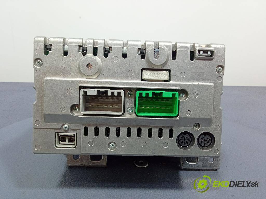 Volvo S60 2003 Radio I Navigácia: 30657700-1