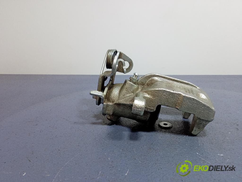 Audi A4 1997 brzdič brzdový zad Vľavo: 01
