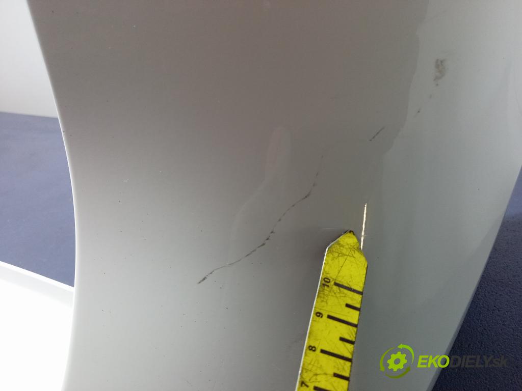 Mercedes Vito 0 nárazník Zad: A4478800071