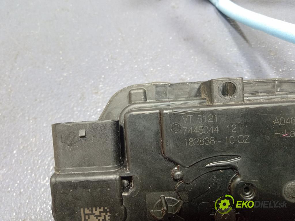 Bmw I4 2022 zámek dveře před v pravo: 7445044