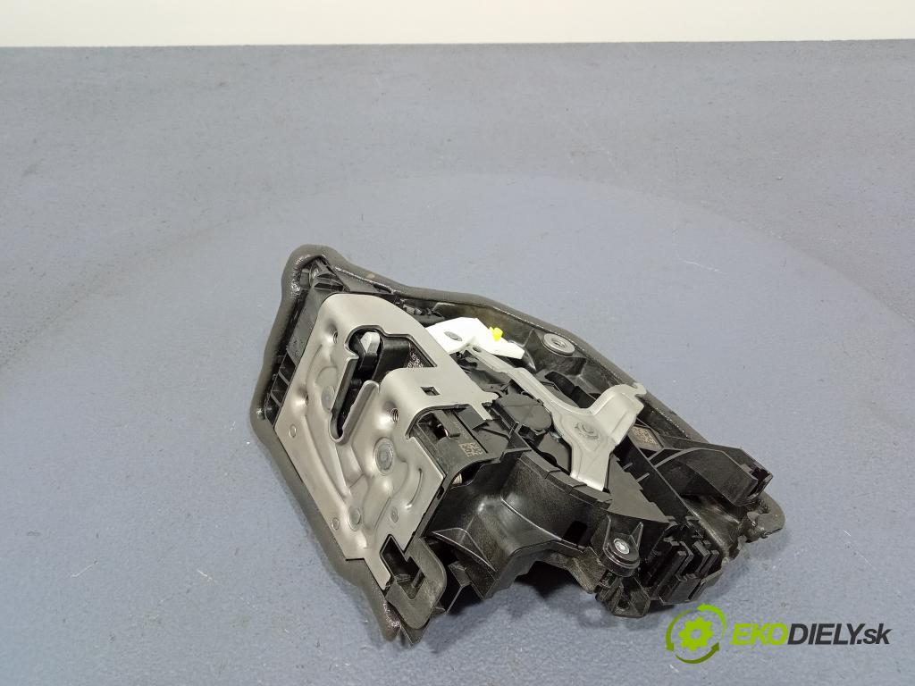 Bmw X3 2023 zámek dveře před Levý: 9492091