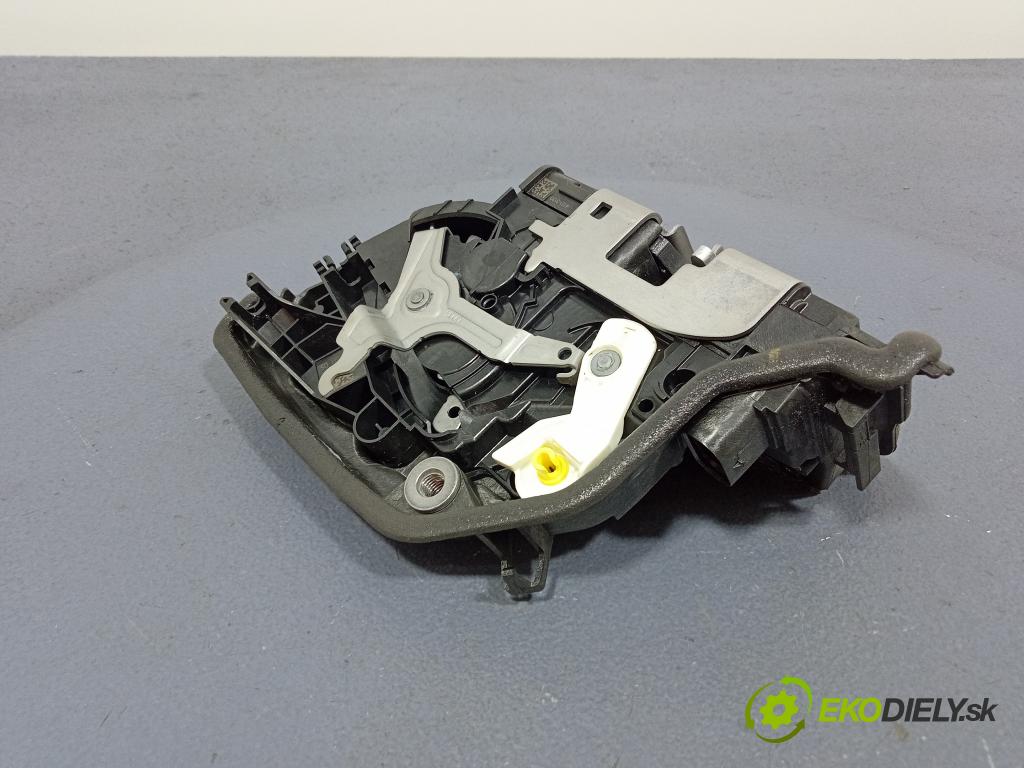 Bmw X3 2023 zámek dveře před Levý: 9492091