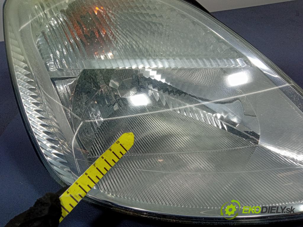 Ford Fiesta 2003 Reflektor: v pravo: 2S6X-13W029-AJ