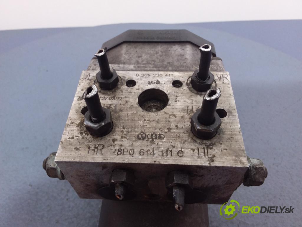 Audi A6 1997 čerpadlo ABS x 8E0614111C