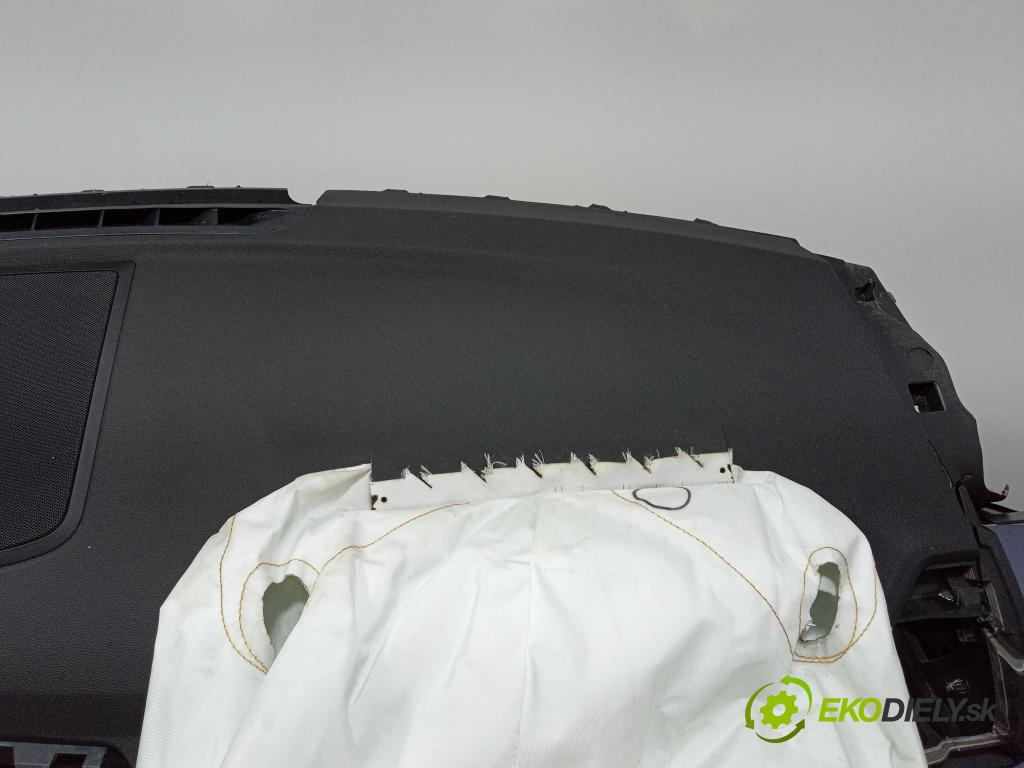 Bmw X3 2023 kokpit,pristrojová doska 01