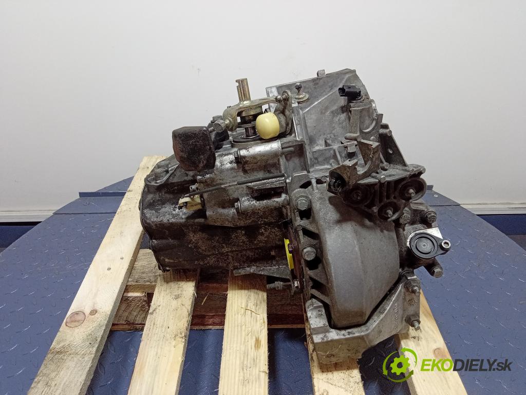 Peugeot 407 2005 prevodovka Manualna M20B06