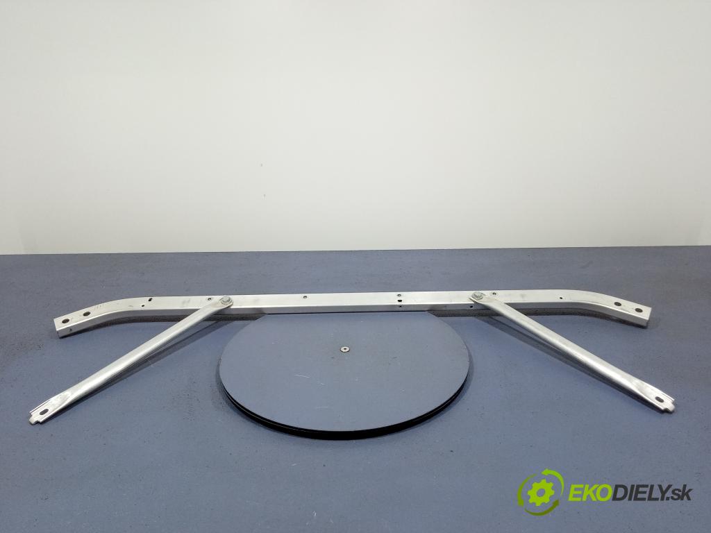 Bmw X3 2023 výztuha Čelní / stěna Přední 7400109