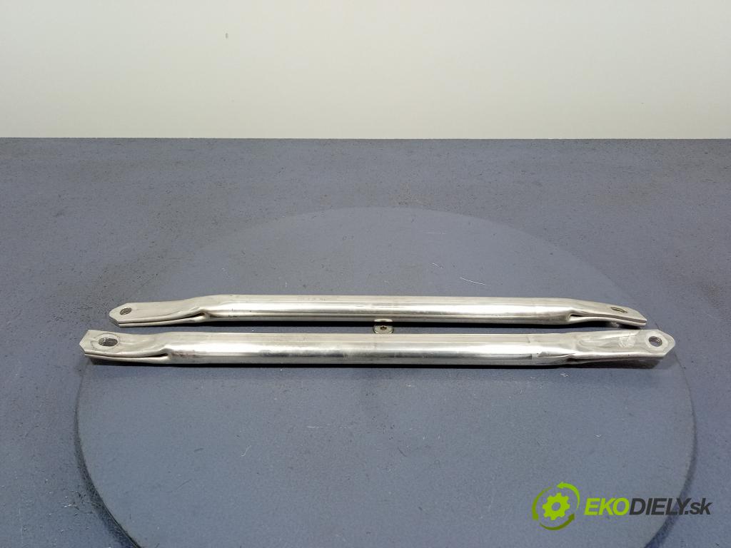 Bmw X3 2023 výztuha Čelní / stěna Přední 9880678