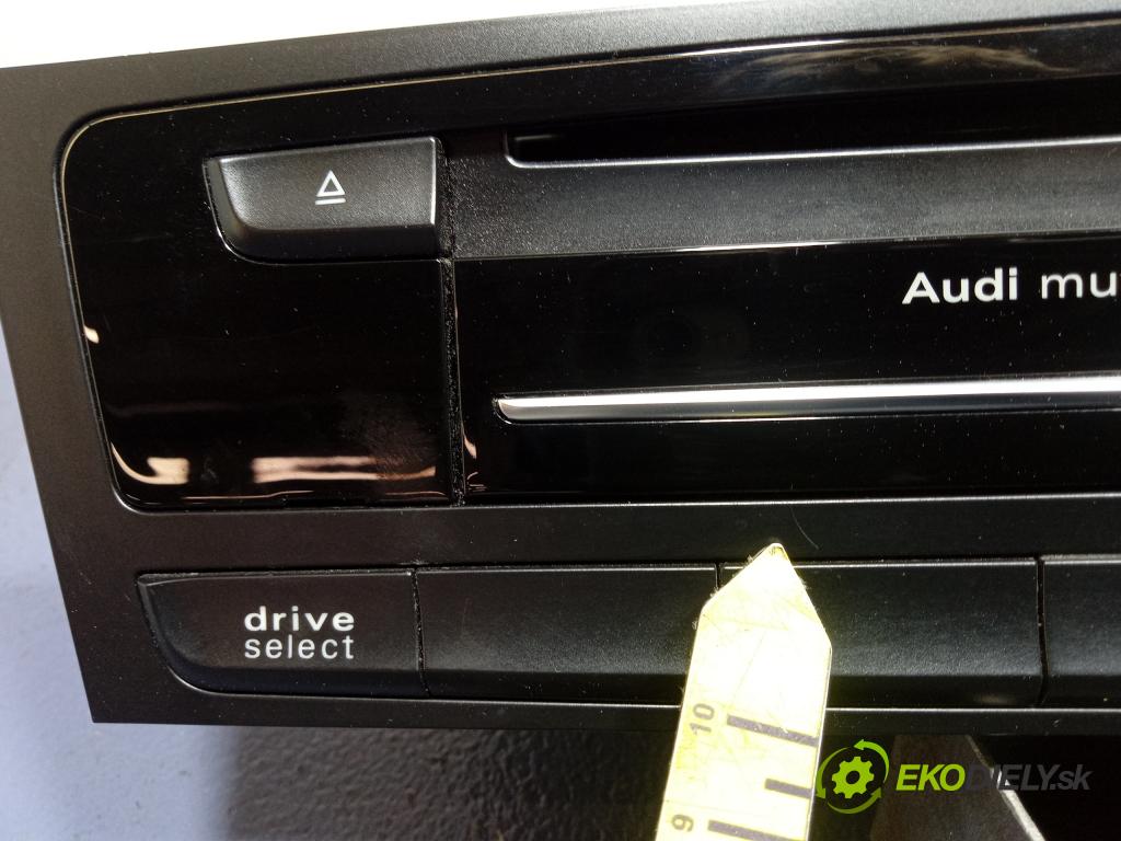 Audi S4 2014 Radio I Navigácia: 8R1035746G