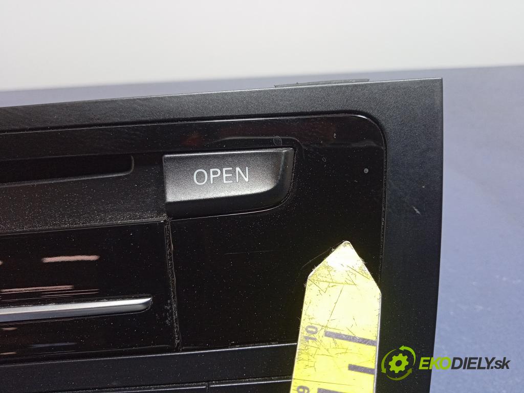 Audi S4 2014 Radio I Navigácia: 8R1035746G
