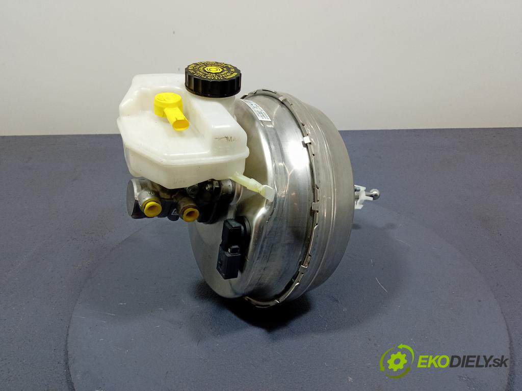 Bmw X3 2023 servo Brzdní: 6875180