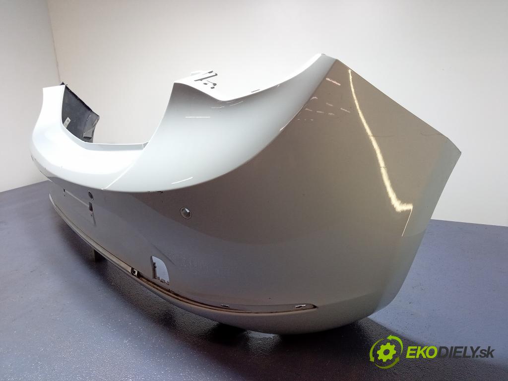 Opel Astra 0 nárazník Zad: 01