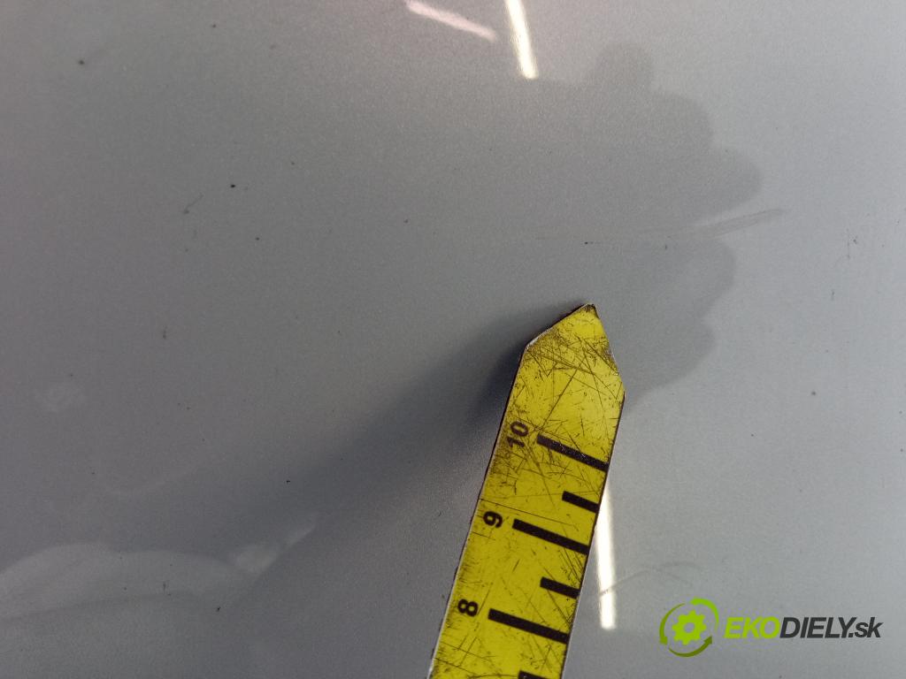 Opel Astra 0 nárazník Zad: 01