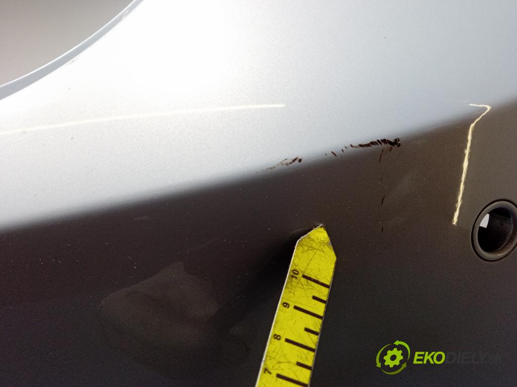 Opel Astra 0 nárazník Zad: 01