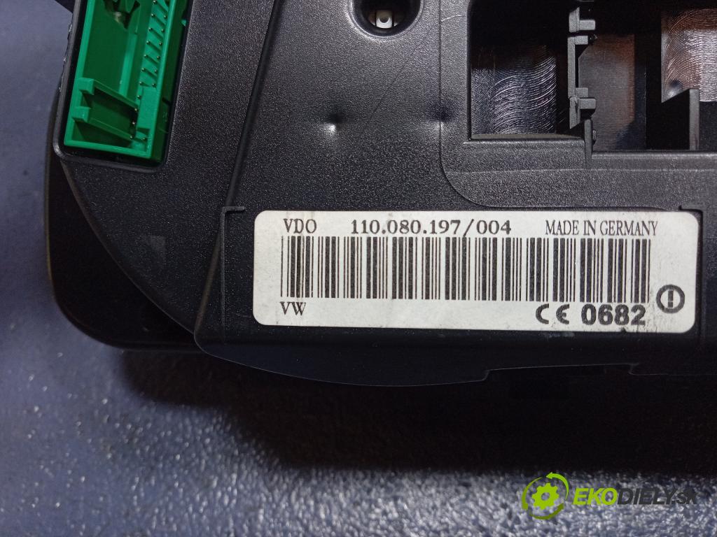 Vw Passat 2002 prístrojovka/ budíky 3B0920807A
