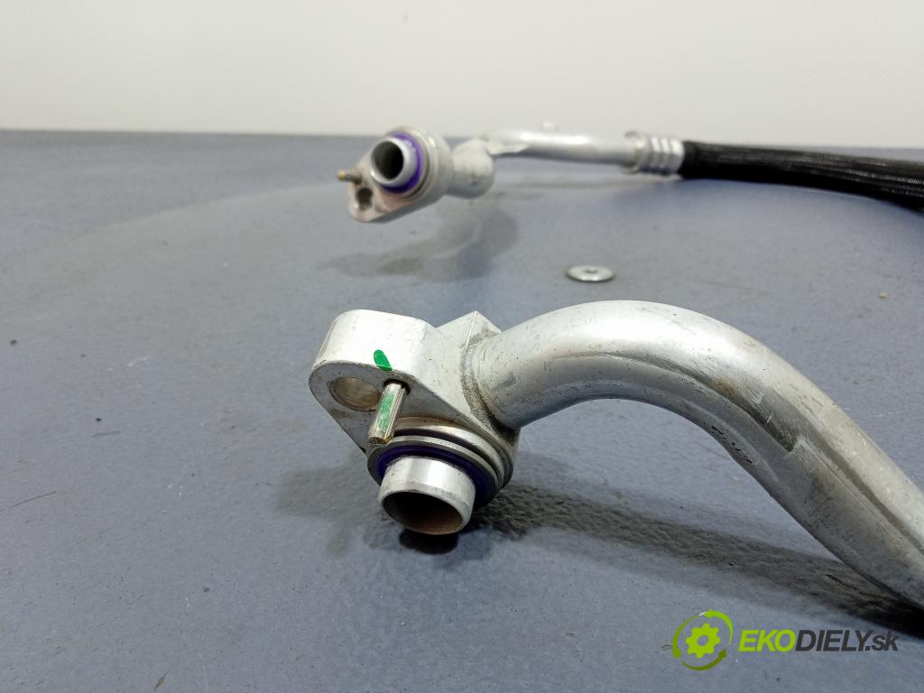 Bmw X3 2023 rúrka Klimatizácia: 9868417