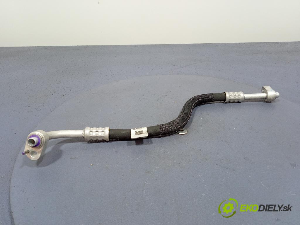 Bmw X3 2023 rúrka Klimatizácia: 9868423