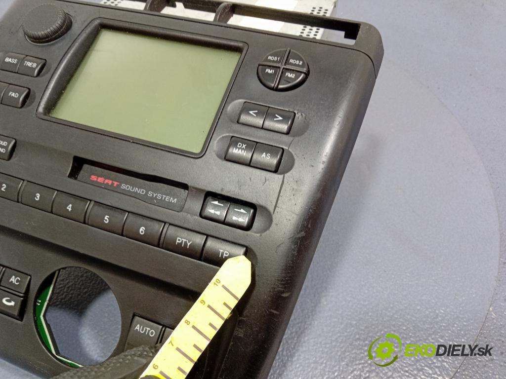 Seat Ibiza 2001 Radio I Navigácia: 6K0035152A