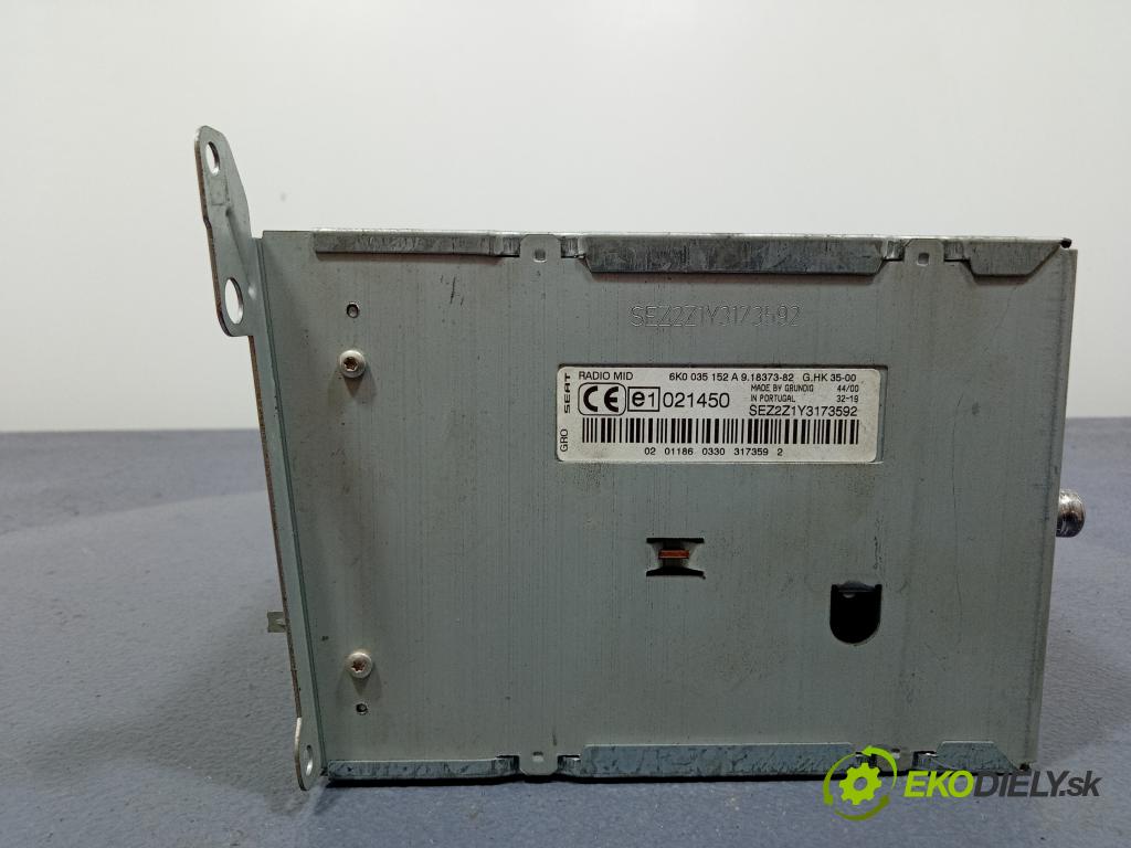 Seat Ibiza 2001 Radio I Navigácia: 6K0035152A