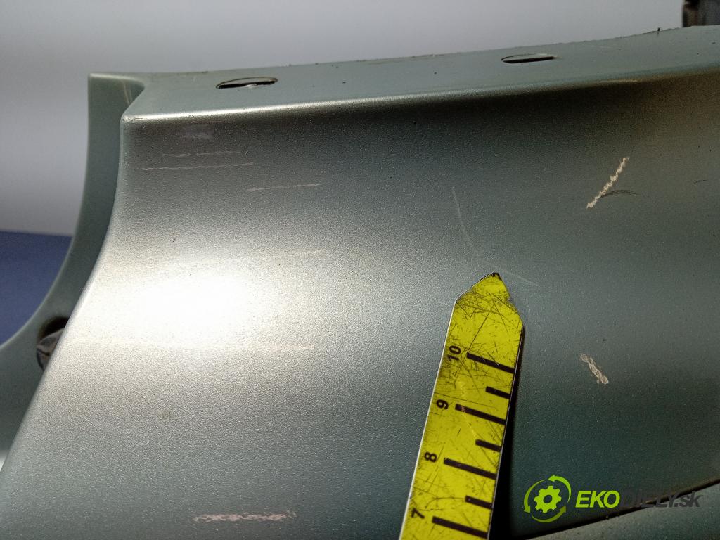 Toyota Avensis 2006 nárazník Zad: 01