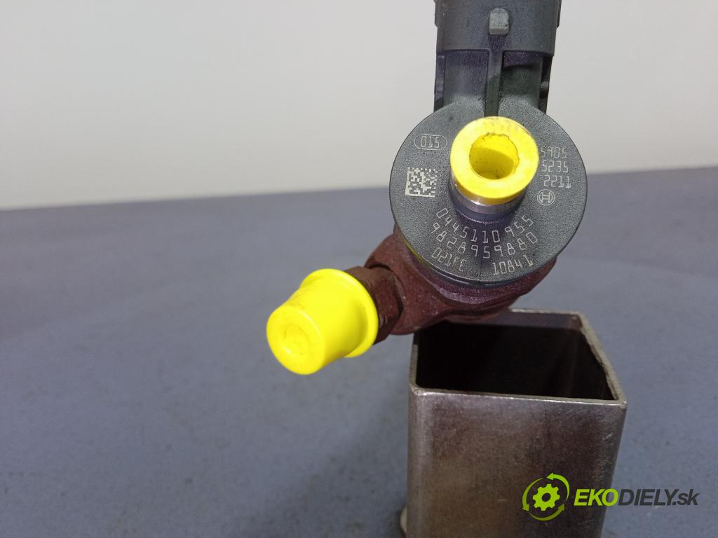 Peugeot Rifter 0 vstřikovač 9828959880