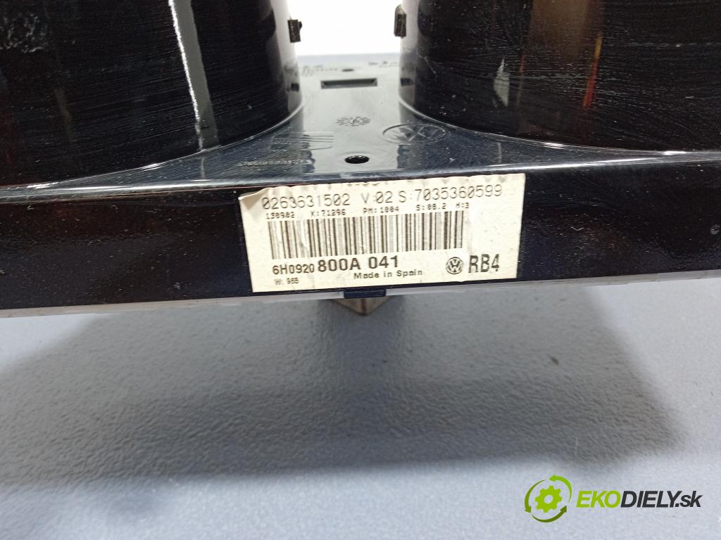 Seat Arosa 2002 prístrojovka/ budíky 6H0920800A