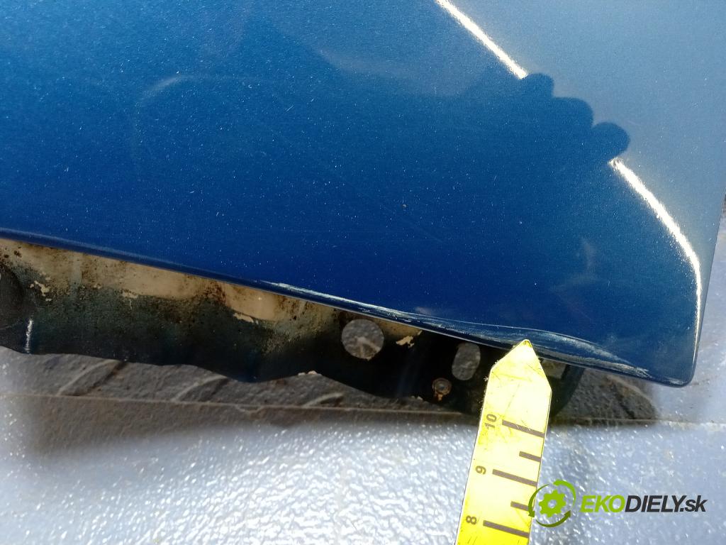 Audi A3 2002 blatnik před v pravo: 01
